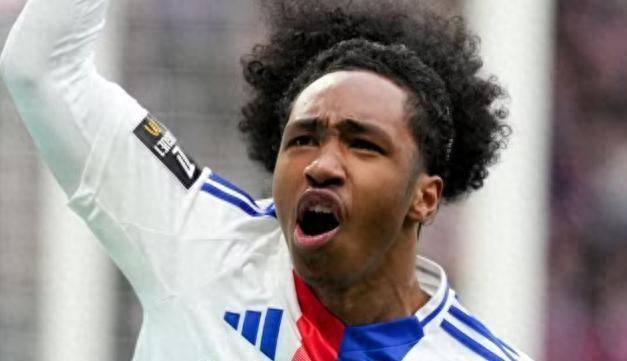 天才边锋崛起！20岁比利时天才11球6助攻，身价直达3000万欧